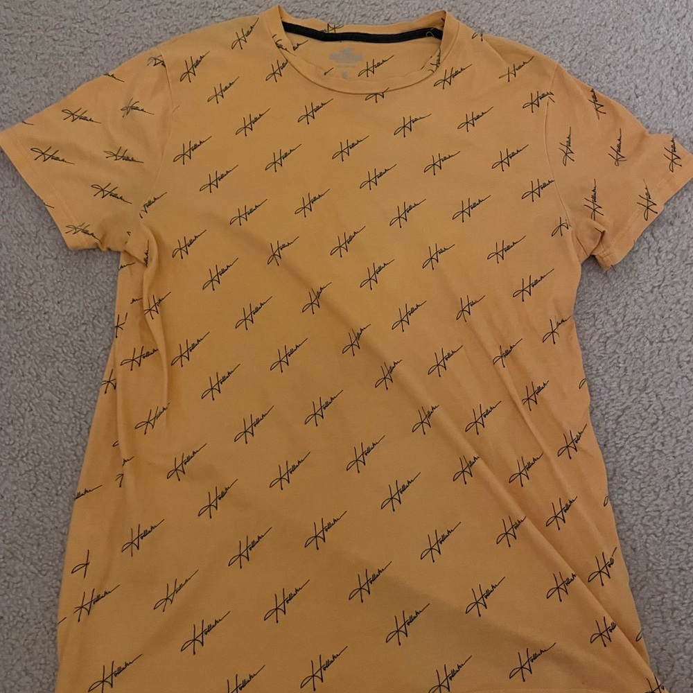 Hollister T shirt